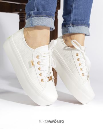 Tennis Blancas con detalles en Dorado