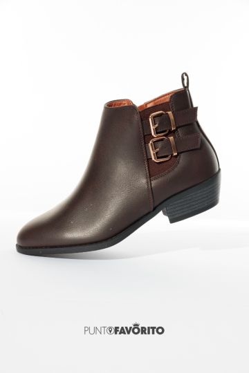 BOTIN GOSSIP CAFE
