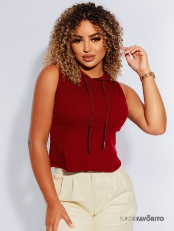 Blusa con capucha sin mangas - Vino